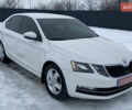 Белый Шкода Октавия, объемом двигателя 1.6 л и пробегом 248 тыс. км за 12800 $, фото 1 на Automoto.ua