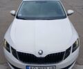 Білий Шкода Октавія, об'ємом двигуна 1.6 л та пробігом 250 тис. км за 12800 $, фото 1 на Automoto.ua