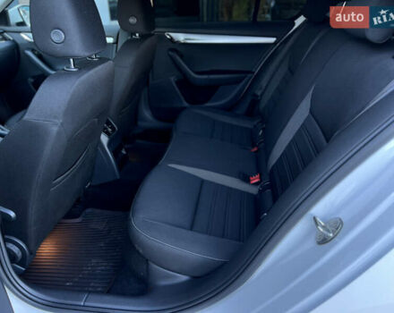 Белый Шкода Октавия, объемом двигателя 1.4 л и пробегом 127 тыс. км за 15900 $, фото 7 на Automoto.ua