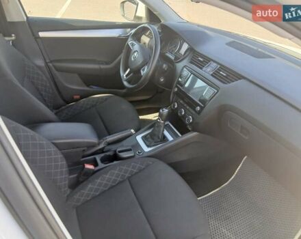 Белый Шкода Октавия, объемом двигателя 1.6 л и пробегом 62 тыс. км за 14500 $, фото 14 на Automoto.ua