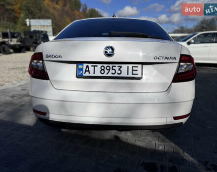 Шкода Октавия 2019 в Ивано-Франковске на Automoto.ua Белый Шкода Октавия, объемом двигателя 1.97 л и пробегом 75 тыс. км за 16750 $, фото 5 на Automoto.ua