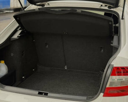 Белый Шкода Октавия, объемом двигателя 1.4 л и пробегом 121 тыс. км за 15900 $, фото 9 на Automoto.ua