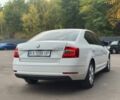 Белый Шкода Октавия, объемом двигателя 1.6 л и пробегом 147 тыс. км за 11999 $, фото 2 на Automoto.ua