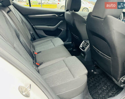 Білий Шкода Октавія, об'ємом двигуна 1.4 л та пробігом 219 тис. км за 17900 $, фото 20 на Automoto.ua