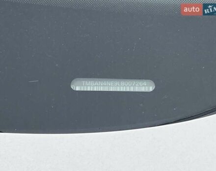 Белый Шкода Октавия, объемом двигателя 1.6 л и пробегом 47 тыс. км за 16000 $, фото 34 на Automoto.ua