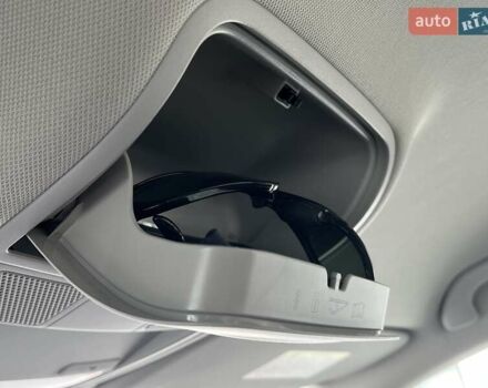 Белый Шкода Октавия, объемом двигателя 1.6 л и пробегом 47 тыс. км за 16000 $, фото 30 на Automoto.ua