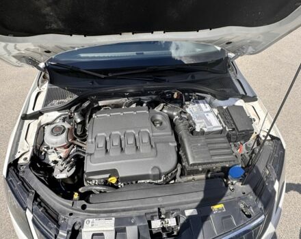 Білий Шкода Октавія, об'ємом двигуна 0 л та пробігом 200 тис. км за 15700 $, фото 7 на Automoto.ua