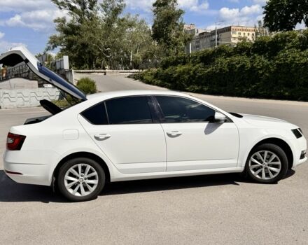 Білий Шкода Октавія, об'ємом двигуна 0 л та пробігом 200 тис. км за 15700 $, фото 8 на Automoto.ua