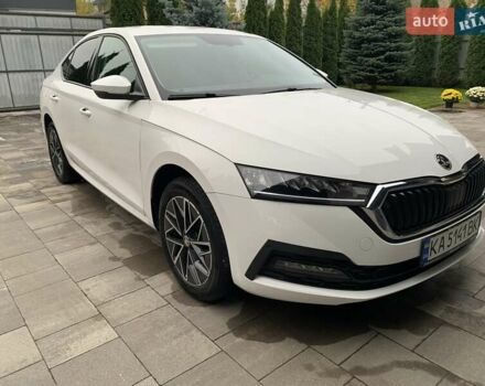Шкода Октавия 2020 в Киеве на Automoto.ua Белый Шкода Октавия, объемом двигателя 1.4 л и пробегом 82 тыс. км за 20500 $, фото 6 на Automoto.ua