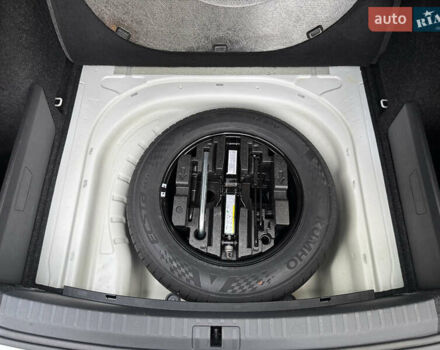 Белый Шкода Октавия, объемом двигателя 1.5 л и пробегом 70 тыс. км за 17900 $, фото 20 на Automoto.ua