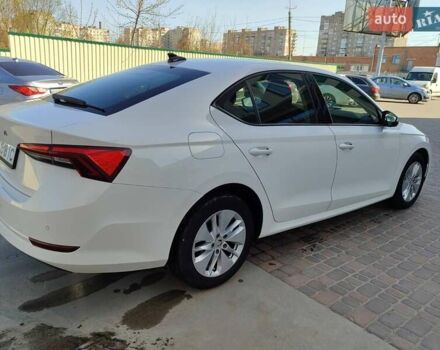 Белый Шкода Октавия, объемом двигателя 1.97 л и пробегом 258 тыс. км за 17850 $, фото 3 на Automoto.ua