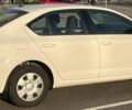 Белый Шкода Октавия, объемом двигателя 1.6 л и пробегом 47 тыс. км за 16000 $, фото 14 на Automoto.ua