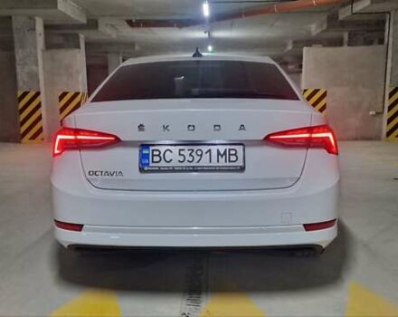 Белый Шкода Октавия, объемом двигателя 1.4 л и пробегом 214 тыс. км за 17500 $, фото 4 на Automoto.ua