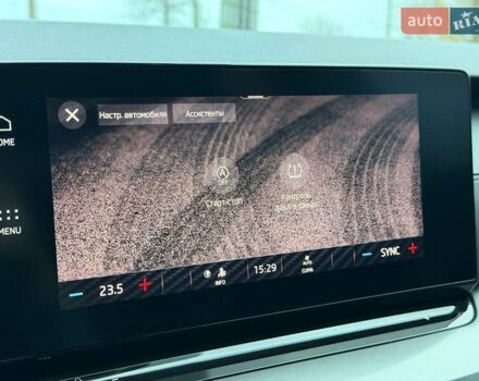 Білий Шкода Октавія, об'ємом двигуна 2 л та пробігом 258 тис. км за 22000 $, фото 67 на Automoto.ua