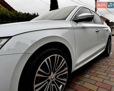 Белый Шкода Октавия, объемом двигателя 2 л и пробегом 262 тыс. км за 22250 $, фото 8 на Automoto.ua