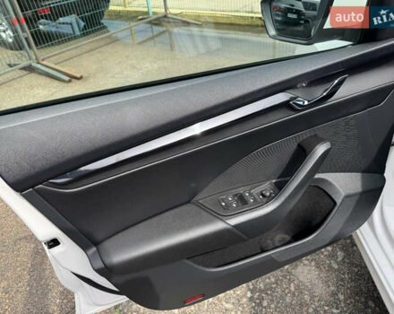 Шкода Октавия 2020 в Киеве на Automoto.ua Белый Шкода Октавия, объемом двигателя 1.4 л и пробегом 126 тыс. км за 18990 $, фото 16 на Automoto.ua