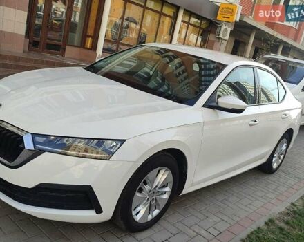 Белый Шкода Октавия, объемом двигателя 1.97 л и пробегом 258 тыс. км за 17850 $, фото 5 на Automoto.ua