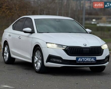 Білий Шкода Октавія, об'ємом двигуна 2 л та пробігом 258 тис. км за 22000 $, фото 9 на Automoto.ua