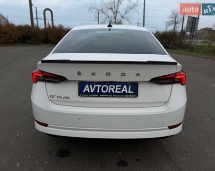 Білий Шкода Октавія, об'ємом двигуна 2 л та пробігом 258 тис. км за 22000 $, фото 30 на Automoto.ua