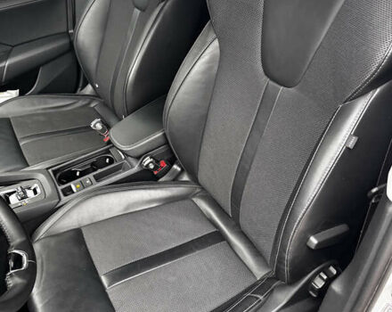 Белый Шкода Октавия, объемом двигателя 2 л и пробегом 262 тыс. км за 22250 $, фото 27 на Automoto.ua