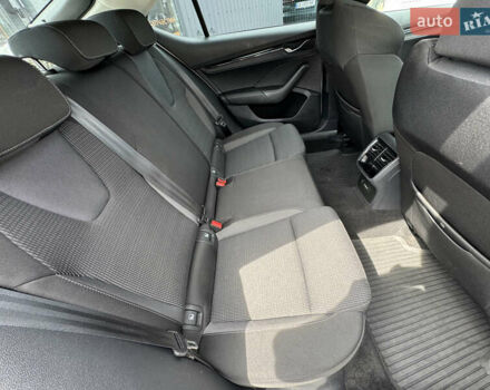 Шкода Октавия 2020 в Киеве на Automoto.ua Белый Шкода Октавия, объемом двигателя 1.4 л и пробегом 126 тыс. км за 18990 $, фото 36 на Automoto.ua