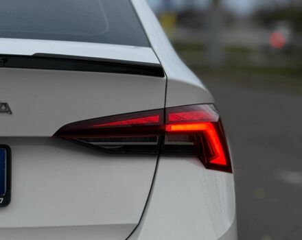 Белый Шкода Октавия, объемом двигателя 2 л и пробегом 258 тыс. км за 22000 $, фото 8 на Automoto.ua