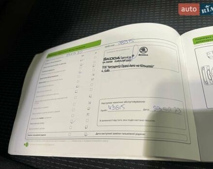 Белый Шкода Октавия, объемом двигателя 1.4 л и пробегом 108 тыс. км за 20000 $, фото 62 на Automoto.ua