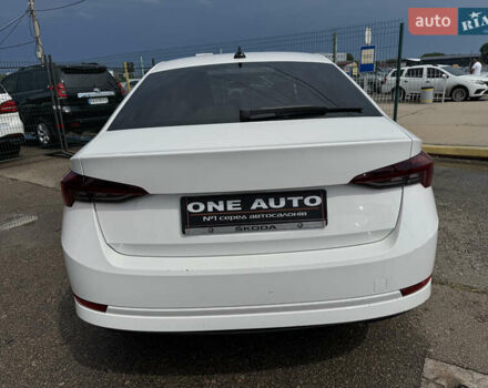 Шкода Октавия 2020 в Киеве на Automoto.ua Белый Шкода Октавия, объемом двигателя 1.4 л и пробегом 126 тыс. км за 18990 $, фото 7 на Automoto.ua