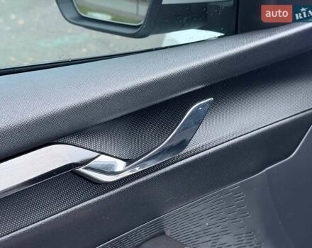 Білий Шкода Октавія, об'ємом двигуна 2 л та пробігом 258 тис. км за 22000 $, фото 38 на Automoto.ua