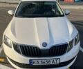 Белый Шкода Октавия, объемом двигателя 1.6 л и пробегом 47 тыс. км за 16000 $, фото 2 на Automoto.ua