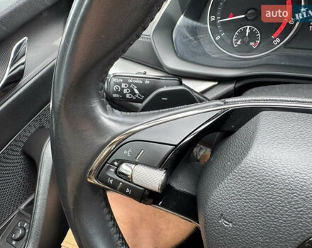 Шкода Октавия 2020 в Киеве на Automoto.ua Белый Шкода Октавия, объемом двигателя 1.4 л и пробегом 126 тыс. км за 18990 $, фото 24 на Automoto.ua