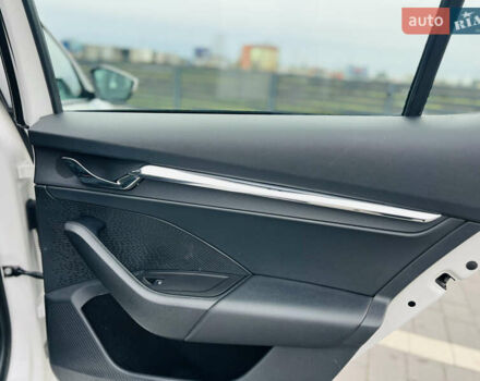 Білий Шкода Октавія, об'ємом двигуна 1.4 л та пробігом 219 тис. км за 17900 $, фото 21 на Automoto.ua