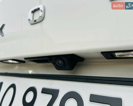 Білий Шкода Октавія, об'ємом двигуна 1.4 л та пробігом 219 тис. км за 17900 $, фото 23 на Automoto.ua