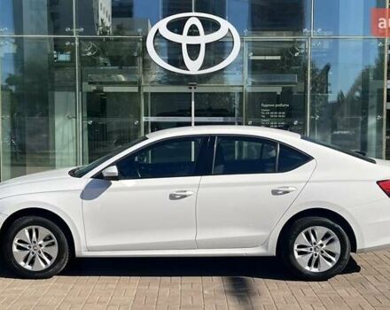 Белый Шкода Октавия, объемом двигателя 1.4 л и пробегом 87 тыс. км за 21159 $, фото 2 на Automoto.ua