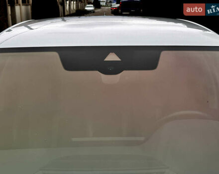 Белый Шкода Октавия, объемом двигателя 2 л и пробегом 262 тыс. км за 22250 $, фото 14 на Automoto.ua