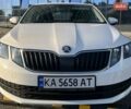 Белый Шкода Октавия, объемом двигателя 1.6 л и пробегом 47 тыс. км за 16000 $, фото 1 на Automoto.ua