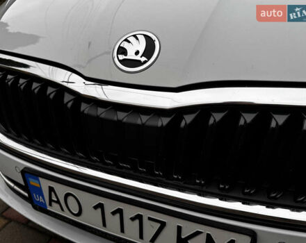 Белый Шкода Октавия, объемом двигателя 2 л и пробегом 262 тыс. км за 22250 $, фото 15 на Automoto.ua