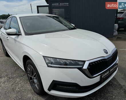 Шкода Октавия 2020 в Киеве на Automoto.ua Белый Шкода Октавия, объемом двигателя 1.4 л и пробегом 126 тыс. км за 18990 $, фото 4 на Automoto.ua
