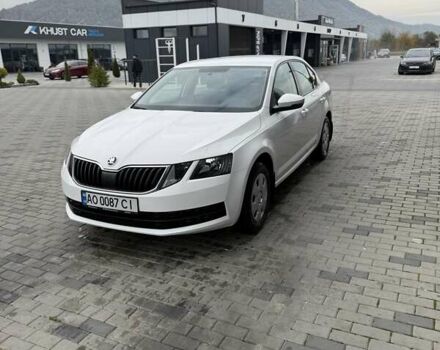 Білий Шкода Октавія, об'ємом двигуна 1.6 л та пробігом 40 тис. км за 14800 $, фото 6 на Automoto.ua