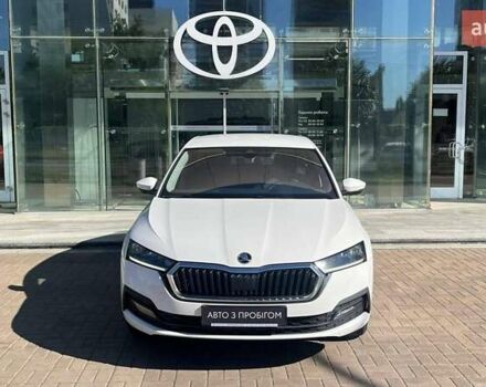 Белый Шкода Октавия, объемом двигателя 1.4 л и пробегом 87 тыс. км за 21159 $, фото 4 на Automoto.ua