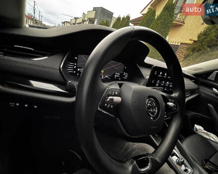 Белый Шкода Октавия, объемом двигателя 2 л и пробегом 262 тыс. км за 22250 $, фото 34 на Automoto.ua