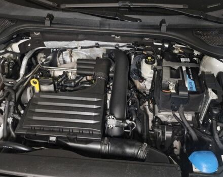 Белый Шкода Октавия, объемом двигателя 1.4 л и пробегом 214 тыс. км за 17500 $, фото 4 на Automoto.ua