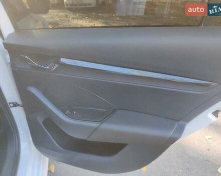 Белый Шкода Октавия, объемом двигателя 1.4 л и пробегом 107 тыс. км за 17900 $, фото 8 на Automoto.ua