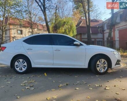 Белый Шкода Октавия, объемом двигателя 1.4 л и пробегом 107 тыс. км за 17900 $, фото 2 на Automoto.ua