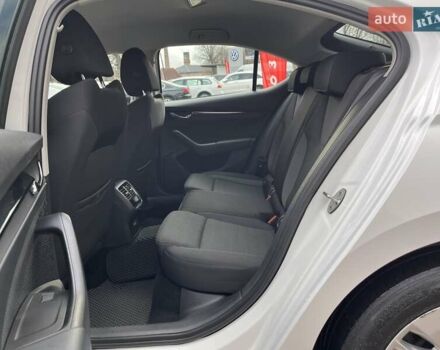 Білий Шкода Октавія, об'ємом двигуна 1.4 л та пробігом 124 тис. км за 19824 $, фото 24 на Automoto.ua