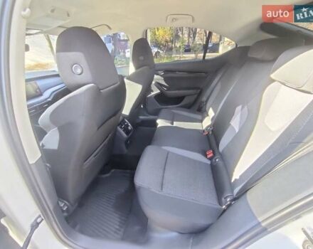 Белый Шкода Октавия, объемом двигателя 1.4 л и пробегом 107 тыс. км за 17900 $, фото 10 на Automoto.ua