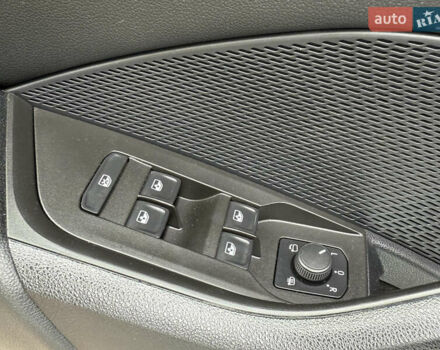 Білий Шкода Октавія, об'ємом двигуна 1.97 л та пробігом 178 тис. км за 19555 $, фото 41 на Automoto.ua