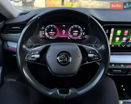 Белый Шкода Октавия, объемом двигателя 1.97 л и пробегом 243 тыс. км за 21500 $, фото 80 на Automoto.ua