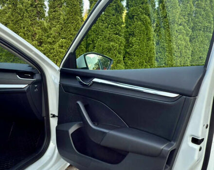 Білий Шкода Октавія, об'ємом двигуна 1.97 л та пробігом 178 тис. км за 19950 $, фото 47 на Automoto.ua