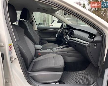 Білий Шкода Октавія, об'ємом двигуна 1.4 л та пробігом 124 тис. км за 19824 $, фото 35 на Automoto.ua